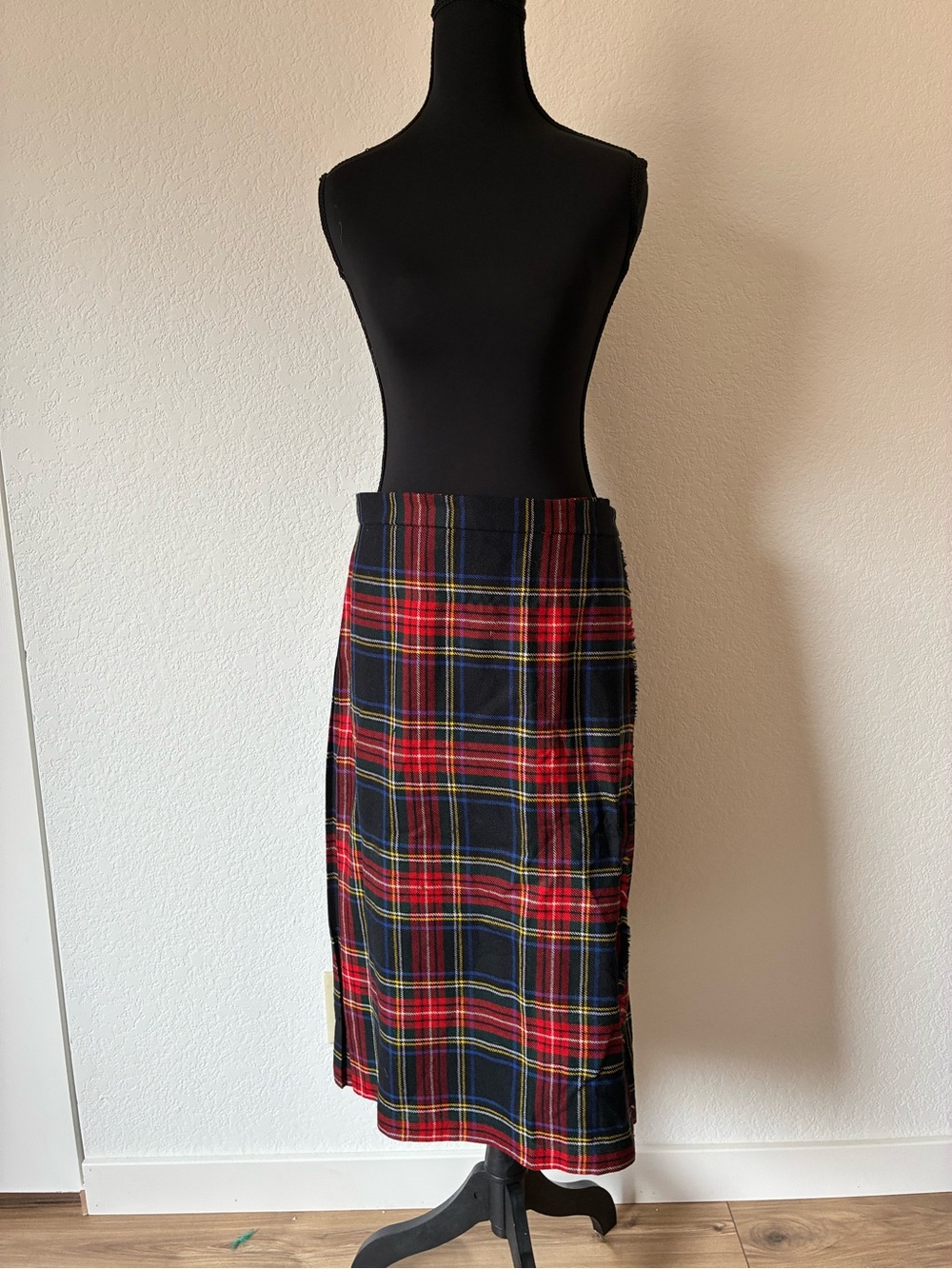 Scottish Made Red Plaid Tartan Midi Skirt 100% Wool Punk Old World